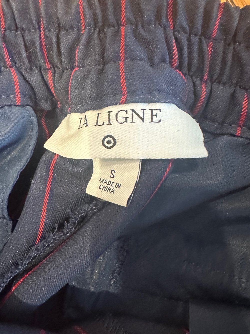 A LA LIGNE Navy pants with Red Pinstripes